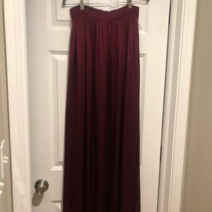 St. John size 4 Malbec color floor length skirt